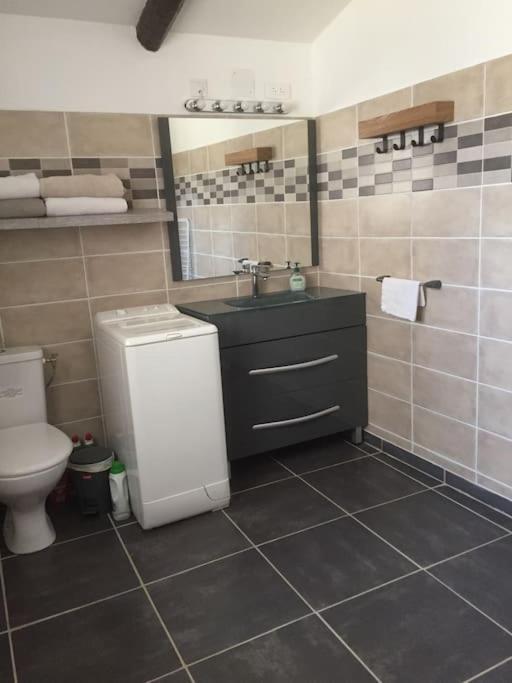 Logement Insolite Au Coeur D'Une Ecurie Arles Luaran gambar